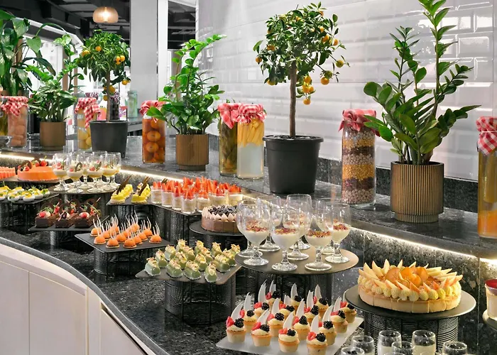 Swissotel Al Murooj Dubai